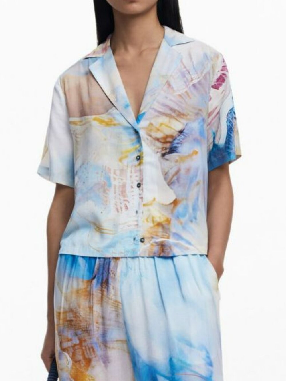 Desigual Shell-Print Short Sleeve Button-Down Shirt - Picture 3 of 12